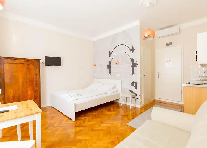 Apartament Downtown Sunny Cozy