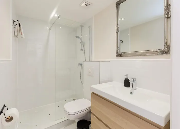 Downtown Sunny Cozy Apartament Budapesta